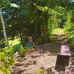Statek Pod Strani Vakantiehuis Pusta Kamenice