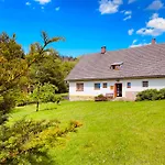 Statek Pod Strani Vakantiehuis Pusta Kamenice